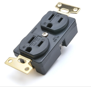 Oyaide - SWO - DX Ultimo -  120V USA Power Receptacle
